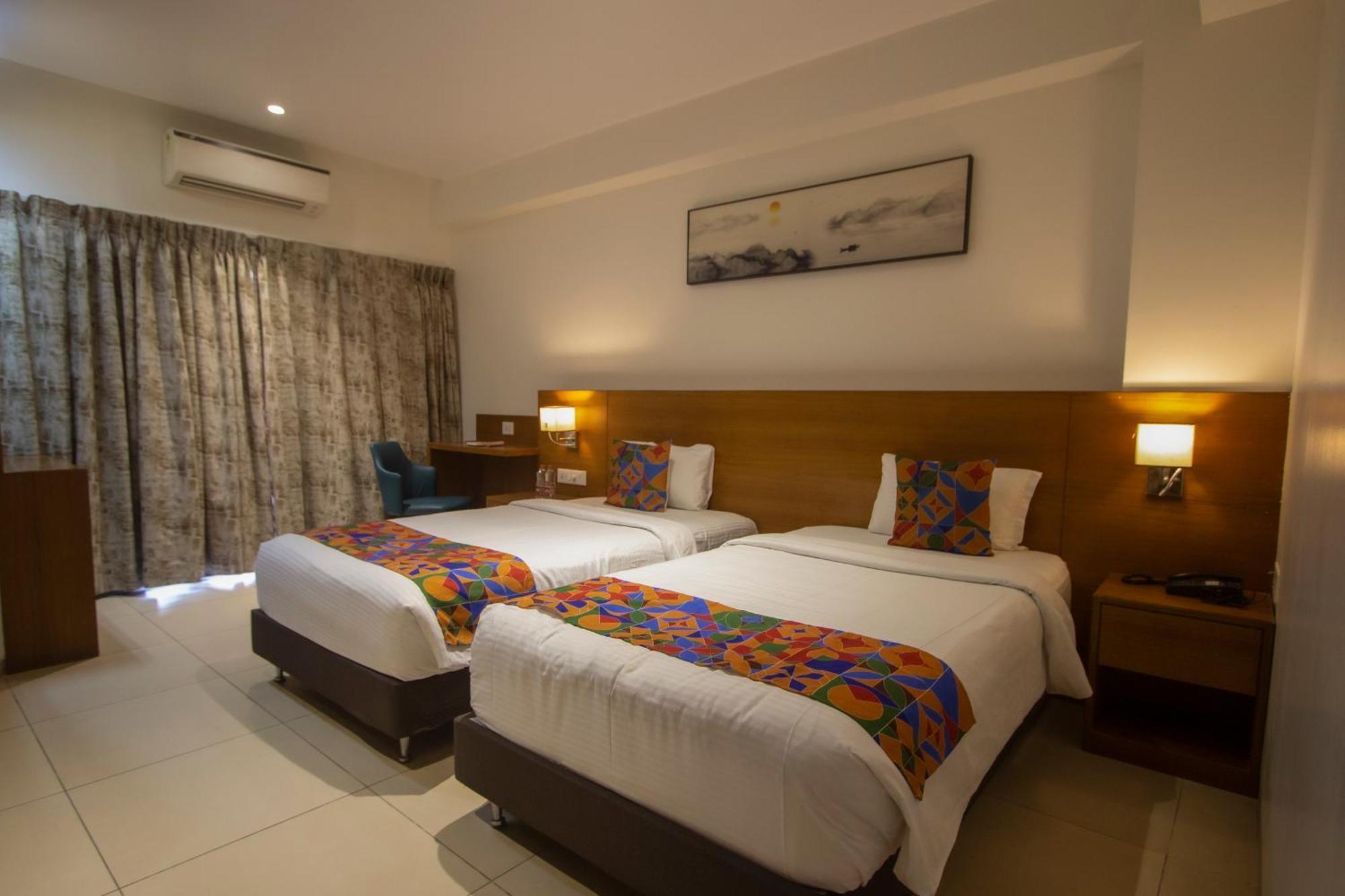 Monarch Express Chakan Hotel Eksteriør billede