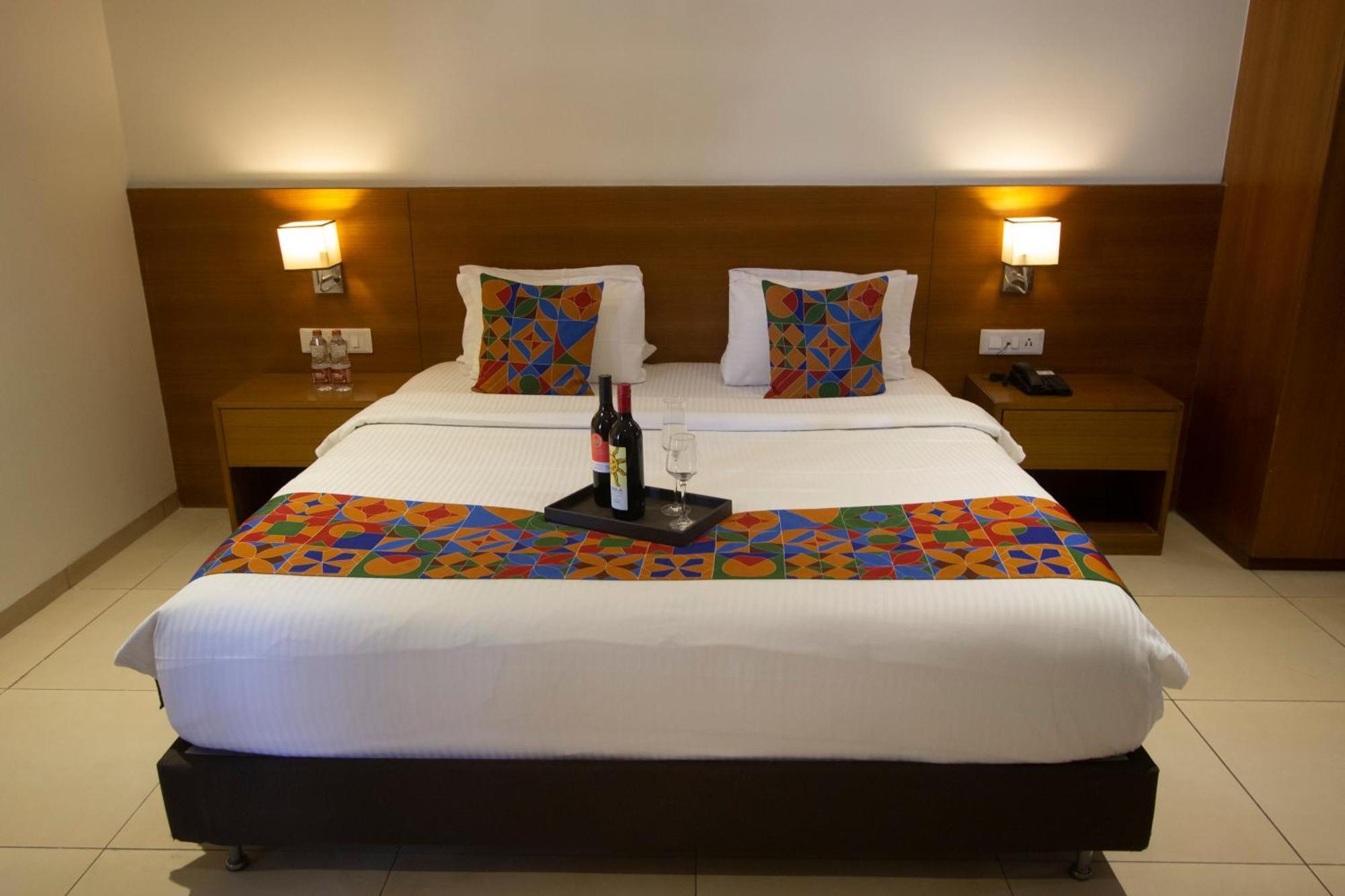 Monarch Express Chakan Hotel Eksteriør billede